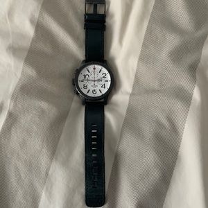 Nixon 42-20 almost new, worn 10 times, always stored in case, black leather band